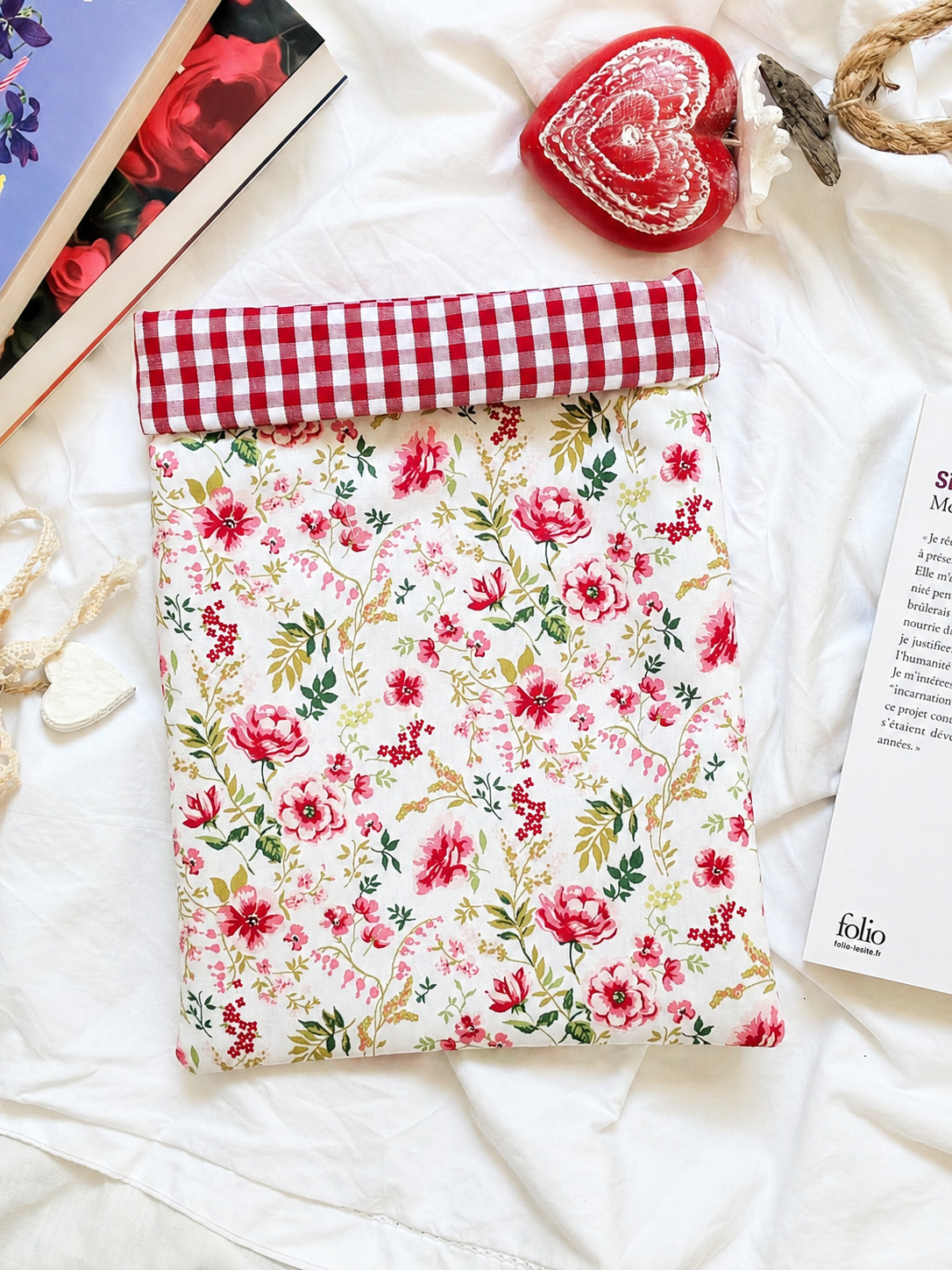 Pochette Roses romantiques vichy rouge