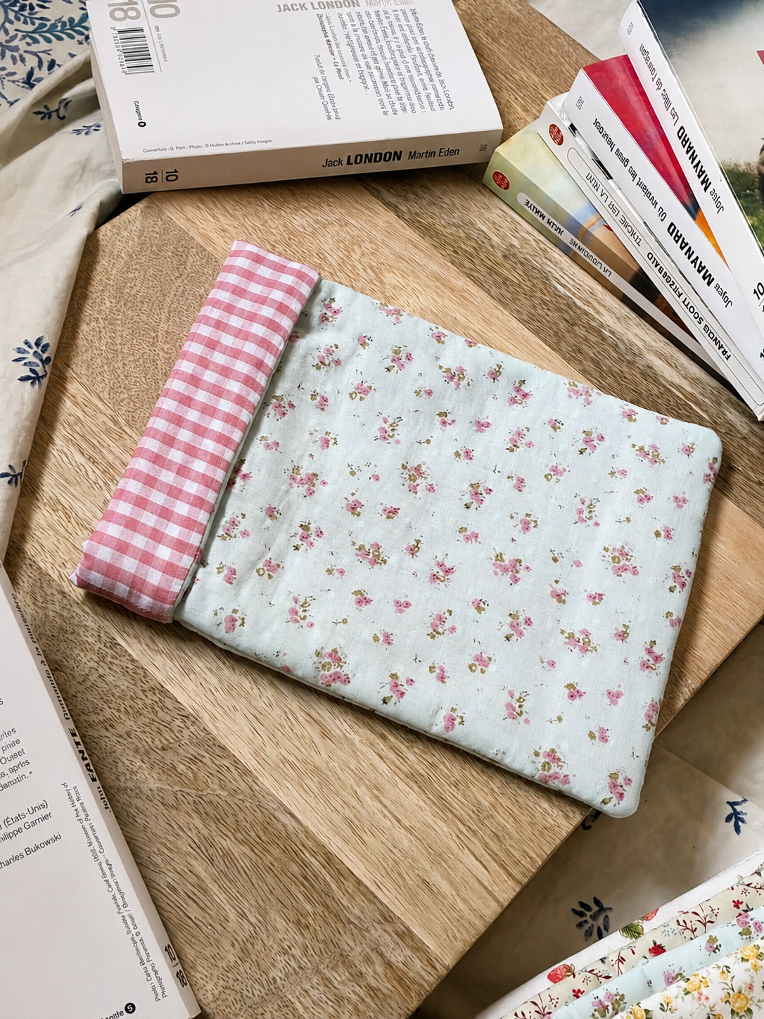 Pochette Petites roses Vichy rose